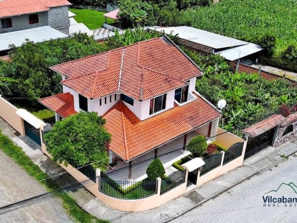Malacatos House
